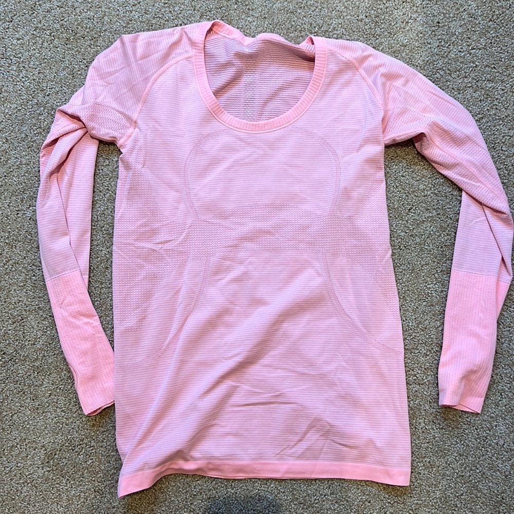 Lululemon long sleeve shirt